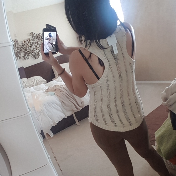 🎉Sold at MarketPlace🎉NWT - Club Monaco Tank - Size XS - Picture 2 of 6